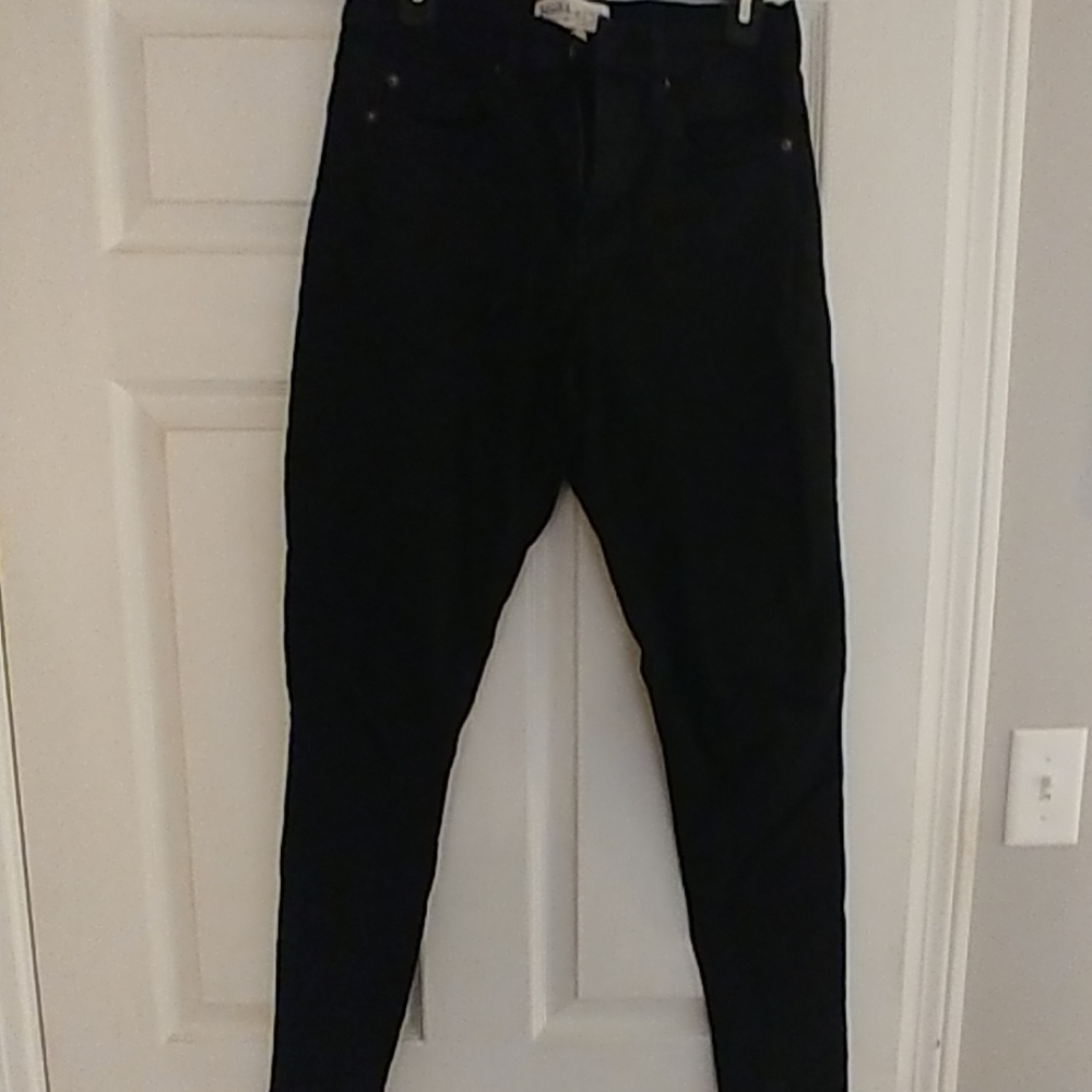 Mudd Jean Legging